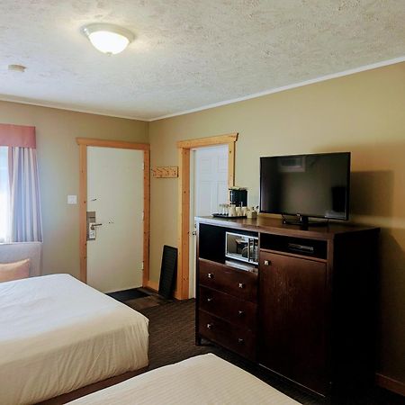 Alpine Inn & Suites 纳尔逊 外观 照片