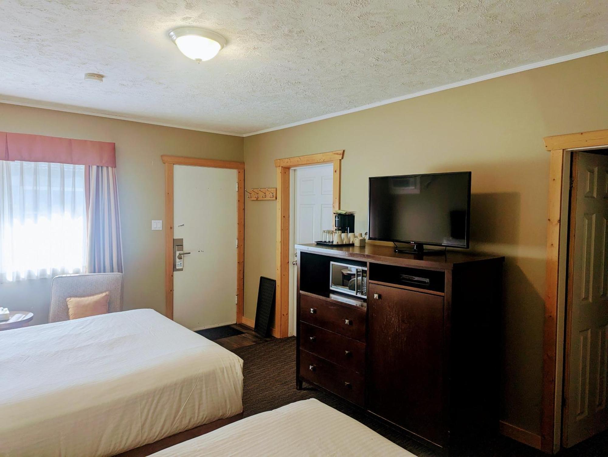 Alpine Inn & Suites 纳尔逊 外观 照片