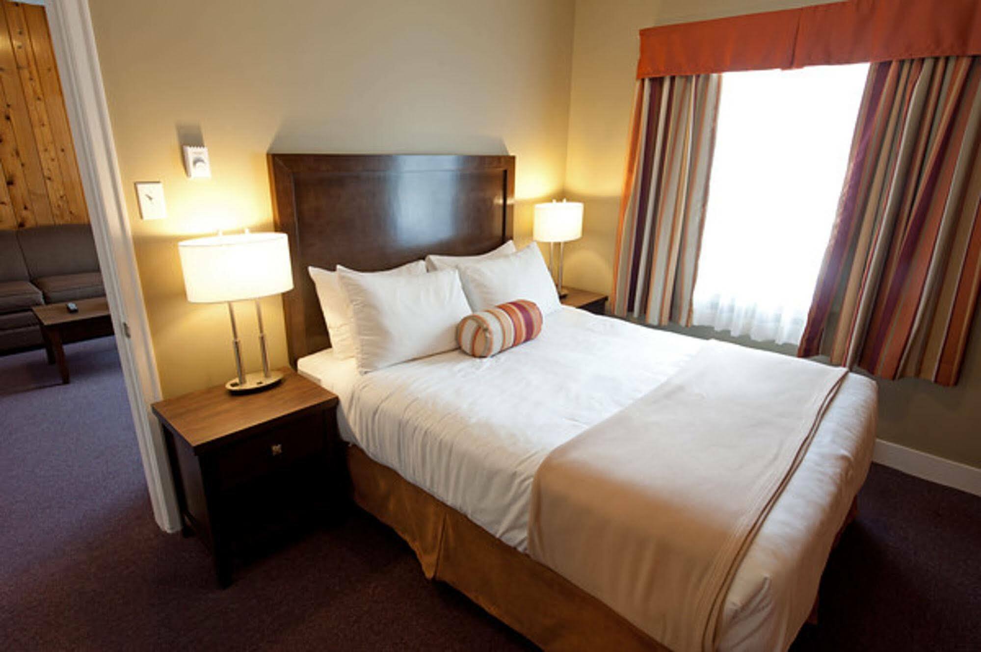 Alpine Inn & Suites 纳尔逊 外观 照片