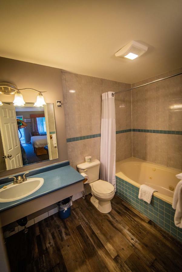 Alpine Inn & Suites 纳尔逊 外观 照片
