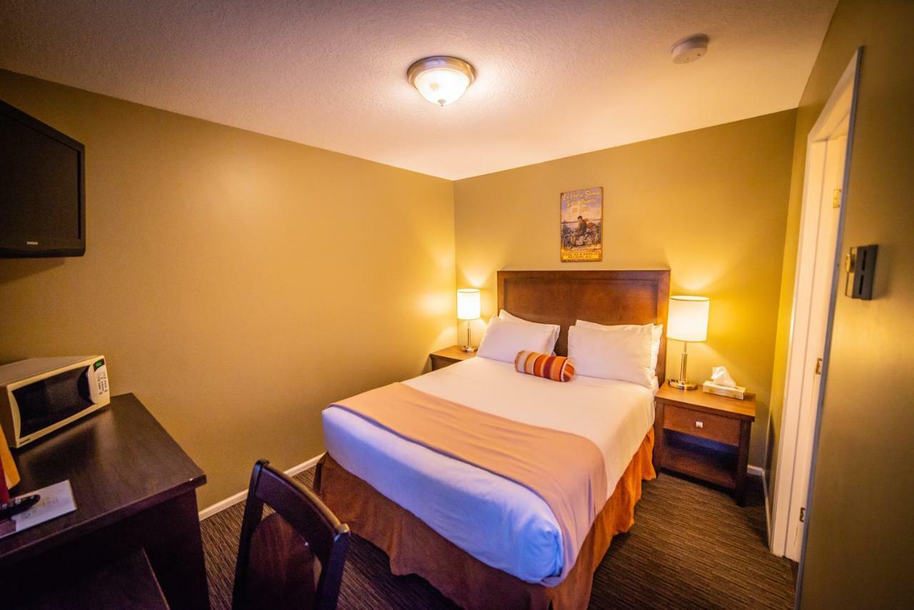 Alpine Inn & Suites 纳尔逊 外观 照片